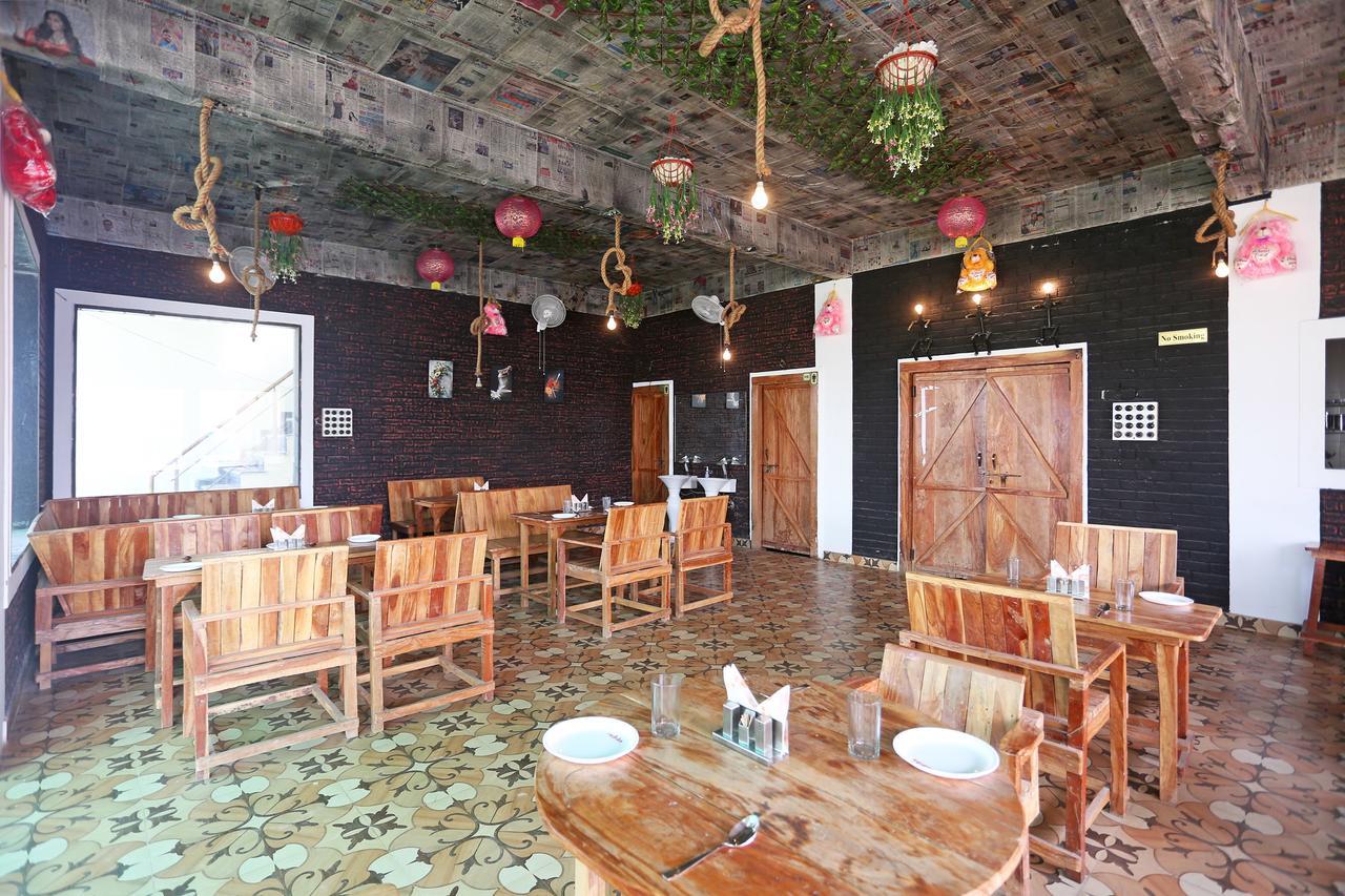 Oyo 10104 Radhika Resort โกตา ภายนอก รูปภาพ