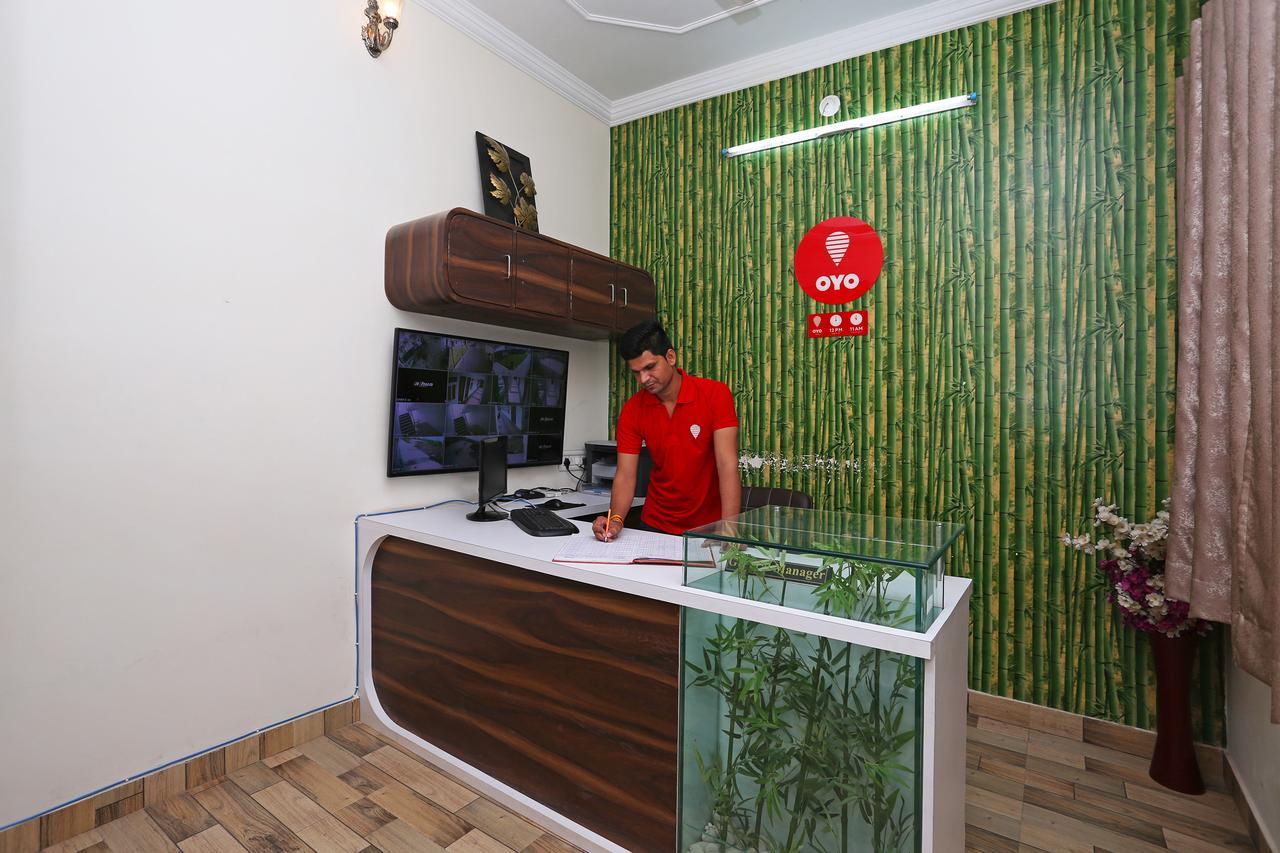 Oyo 10104 Radhika Resort โกตา ภายนอก รูปภาพ