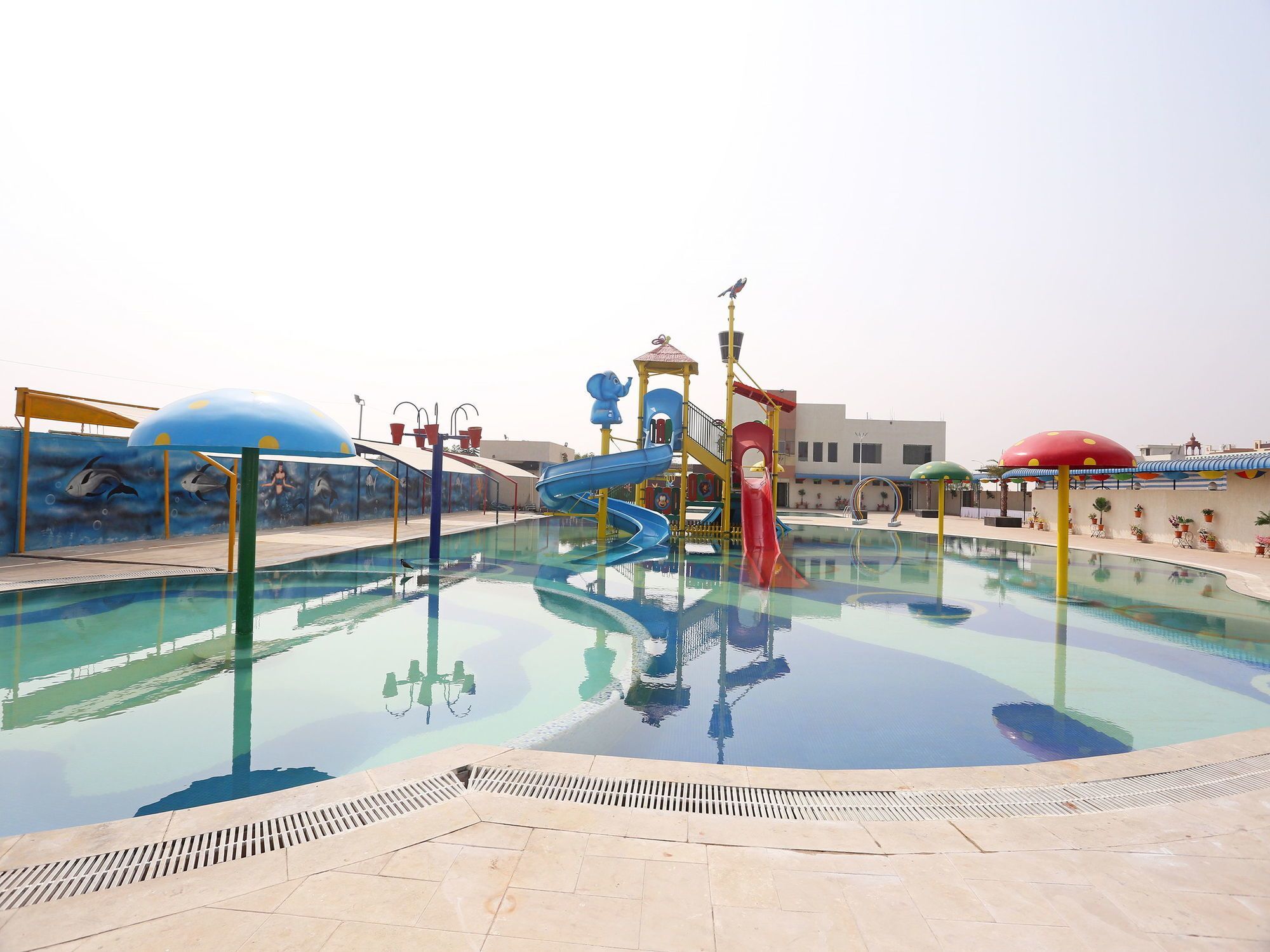 Oyo 10104 Radhika Resort โกตา ภายนอก รูปภาพ