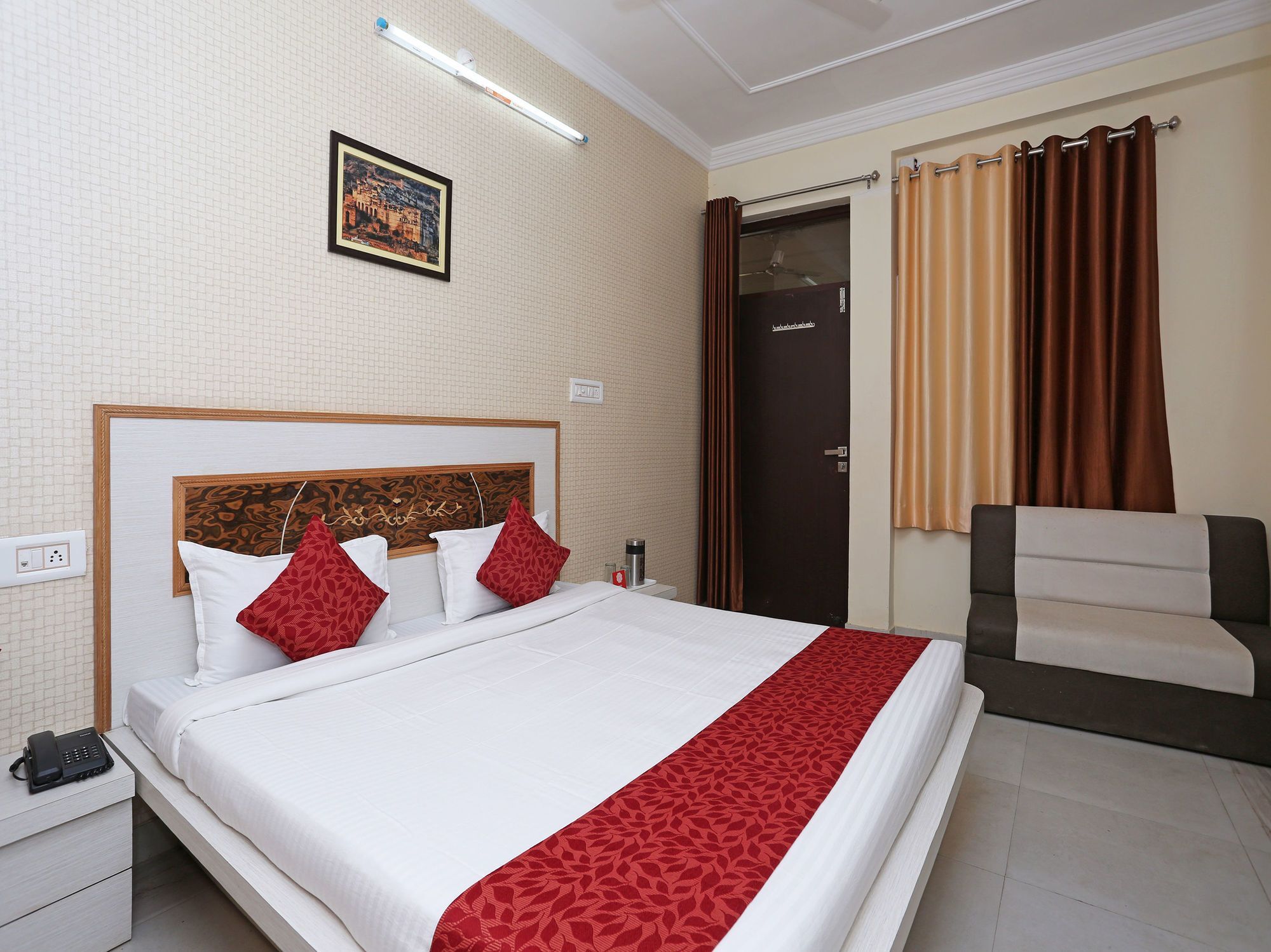 Oyo 10104 Radhika Resort โกตา ภายนอก รูปภาพ